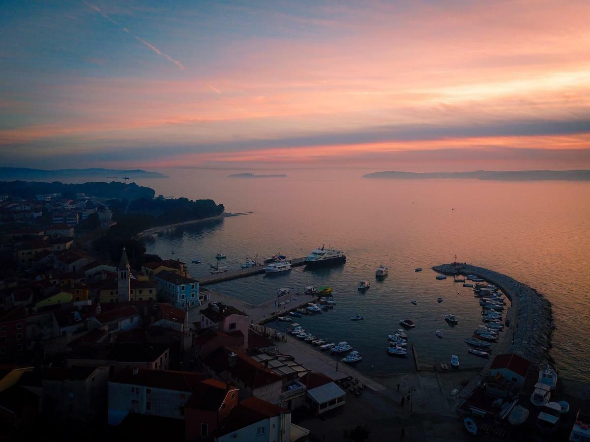 Adriatic Apartments Фажана Экстерьер фото